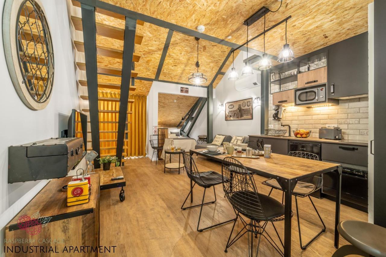 7 Styles Apartments By Raspberry Cascade FAO Dış mekan fotoğraf